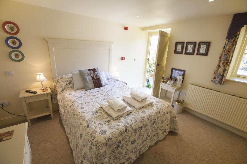 The Talbot Inn Cirencester Zimmer foto