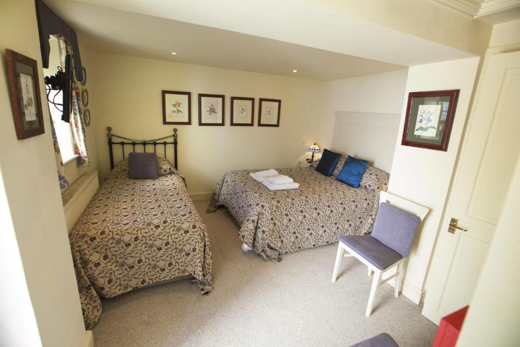 The Talbot Inn Cirencester Zimmer foto